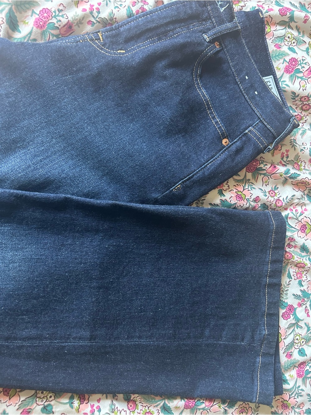GAP Women’s Dark Blue Denim Jeans 70’s flare leg - Picture 6 of 8